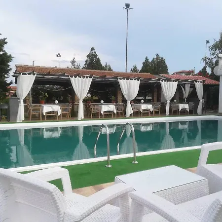 комплекс екзотика 2*