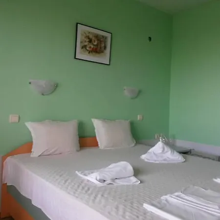 комплекс екзотика 2* Лозенец