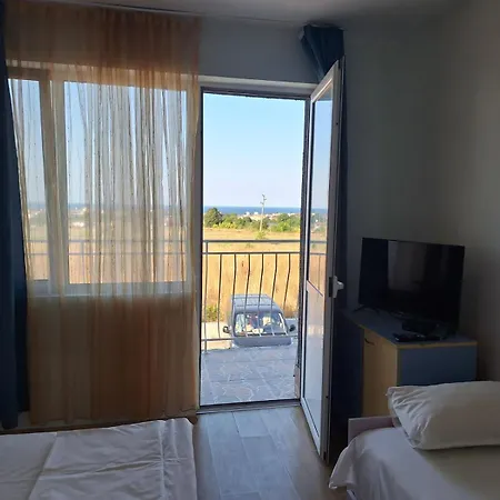 комплекс екзотика Хотел 2*