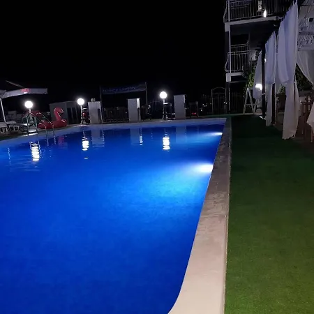 Complex Exotica Hotel 2*