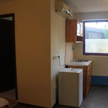 Complex Exotica Hotel