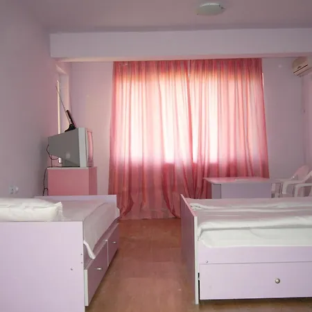 Ξενοδοχείο Complex Exotica 2*