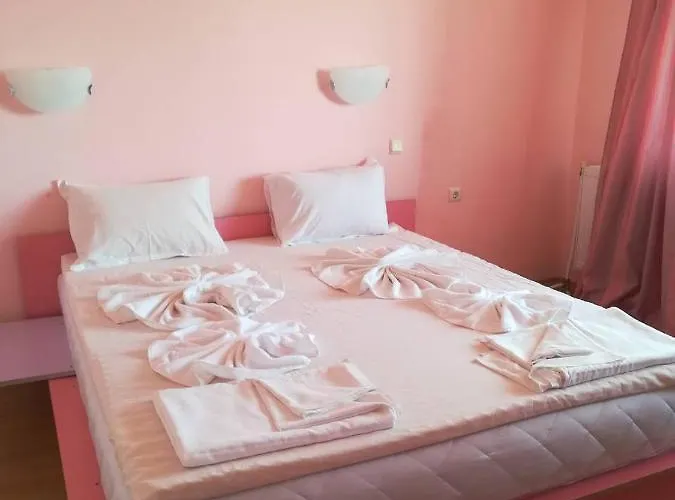 Complex Exotica Hotel